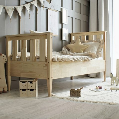 Masivní dětská postel Boho Maxi - 90 x 200 cm / přírodní borovice 01