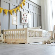 Nízká dětská postel Basic z masivu borovice - 90 x 190 cm / přírodní